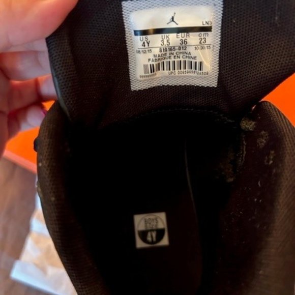 Jordan Super Fly 4 PO Black Infrared 23 Anthracite - YOUTH BNIB / NWOT - Picture 3 of 4